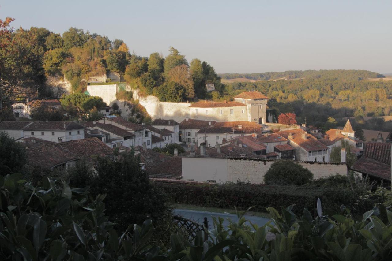 Grange Bleuet Bed & Breakfast Aubeterre-sur-Dronne Luaran gambar